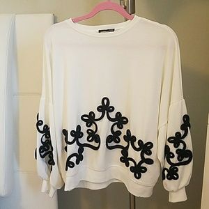 Zara sweater top